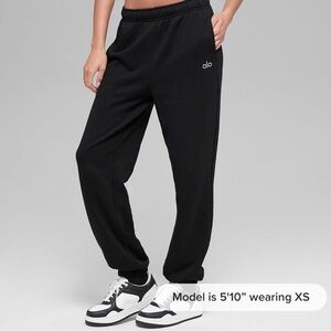 ALO Yoga Black Sweatpants